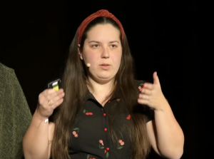 Textilarchäologin Ronja Lau